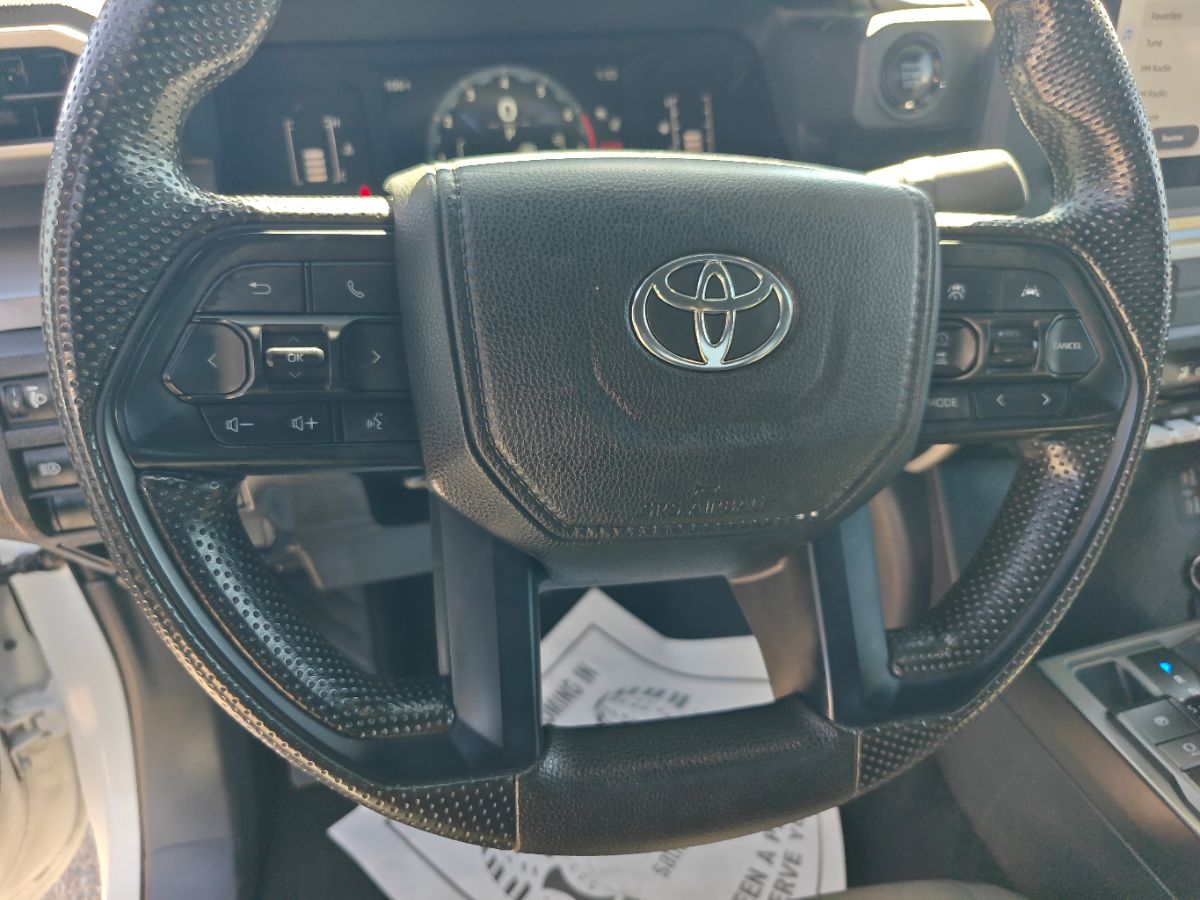 Toyota Tacoma photo 27
