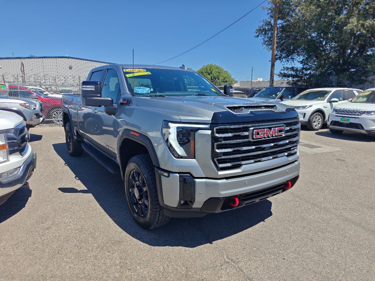 GMC Sierra photo 7