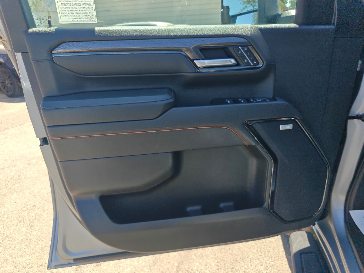 GMC Sierra photo 21