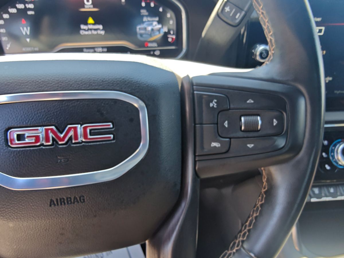 GMC Sierra photo 28