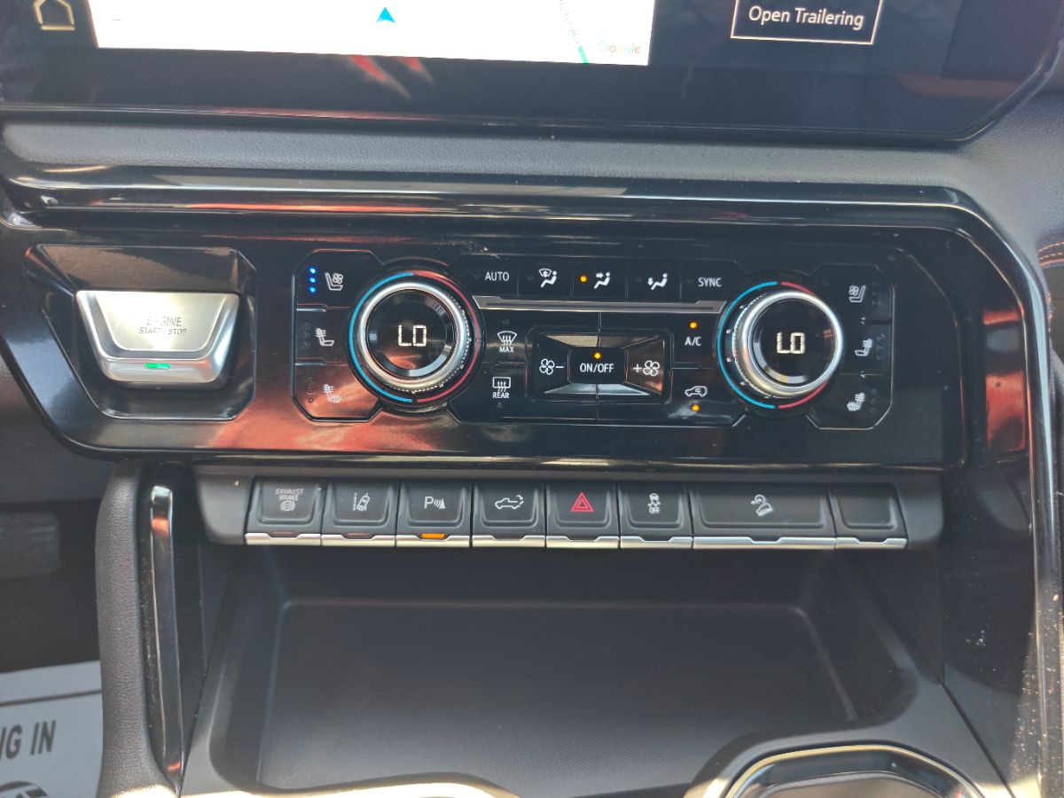 GMC Sierra photo 32