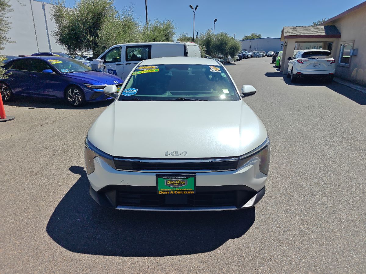 Kia K4 photo 6