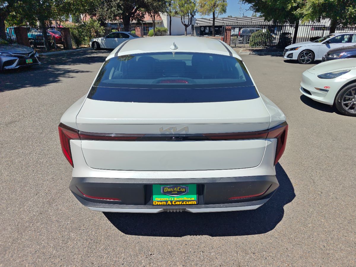 Kia K4 photo 11