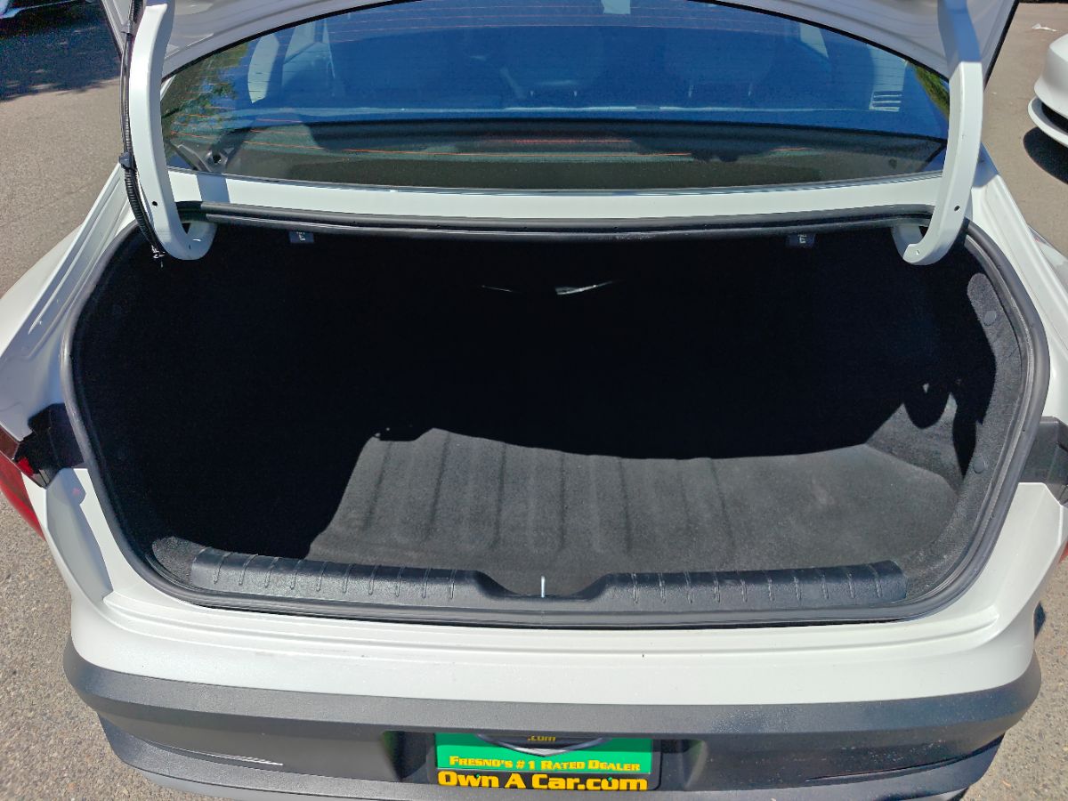 Kia K4 photo 14