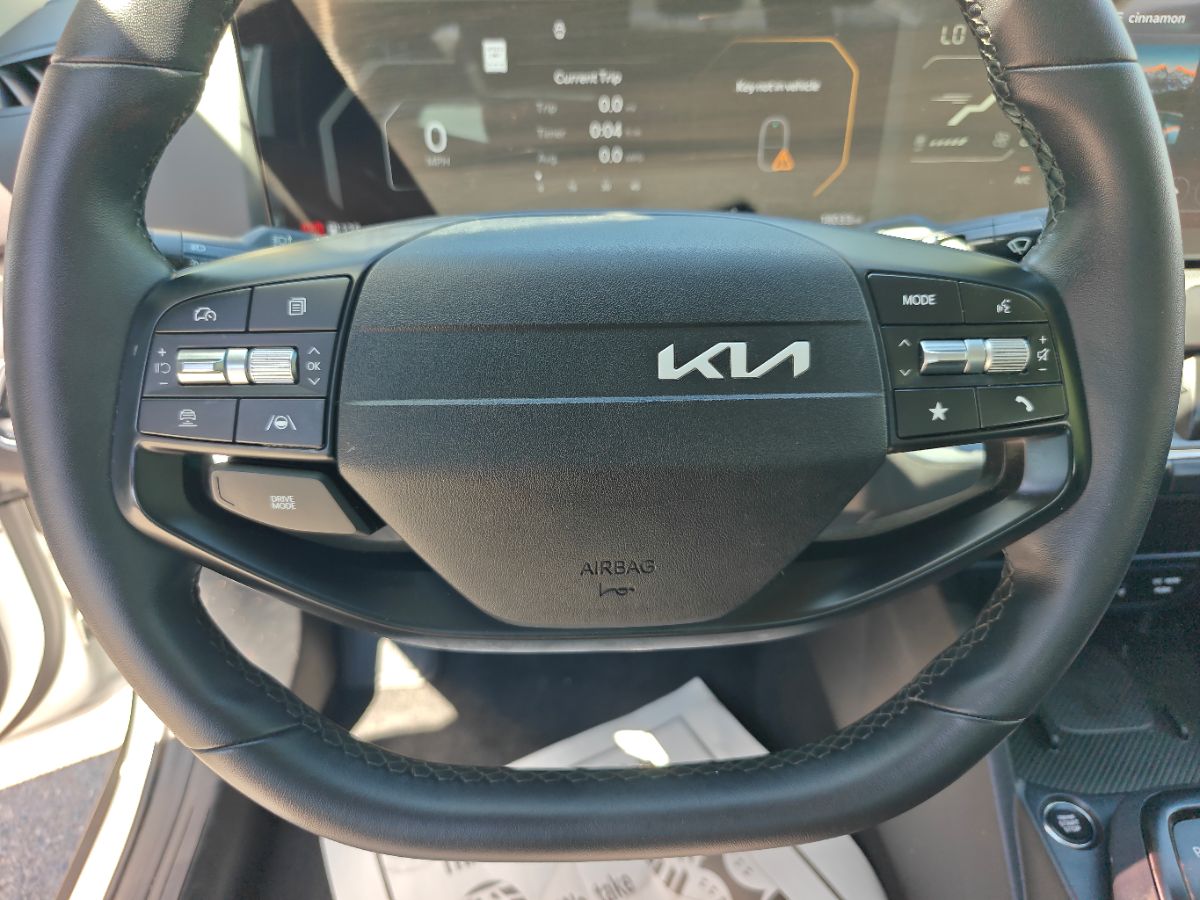 Kia K4 photo 27