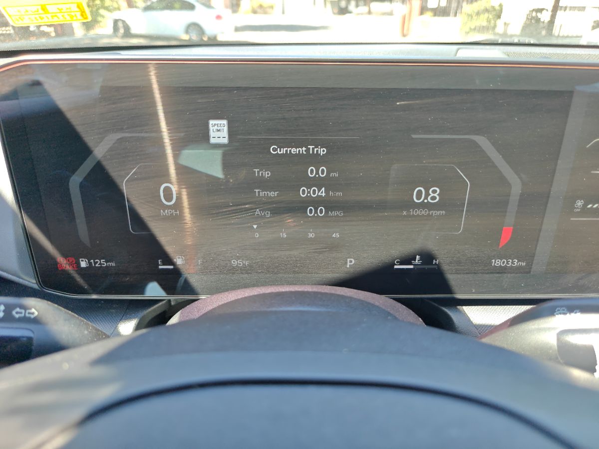 Kia K4 photo 28