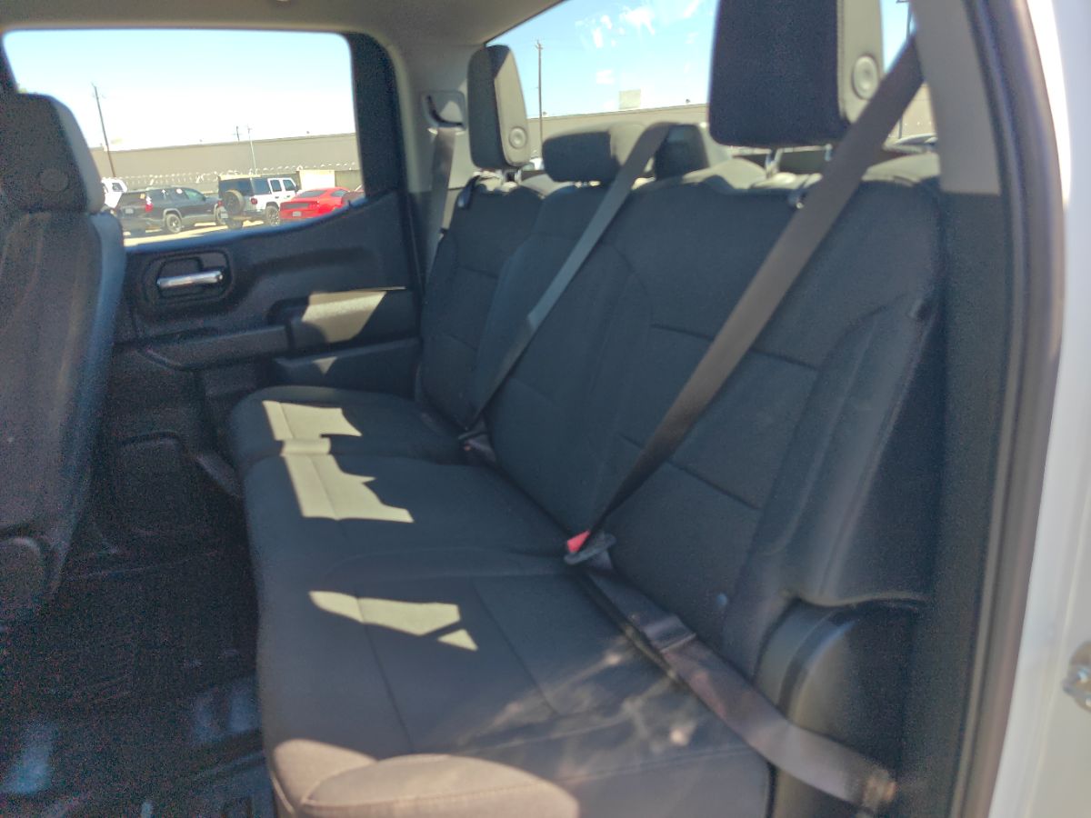 Chevrolet Silverado photo 17