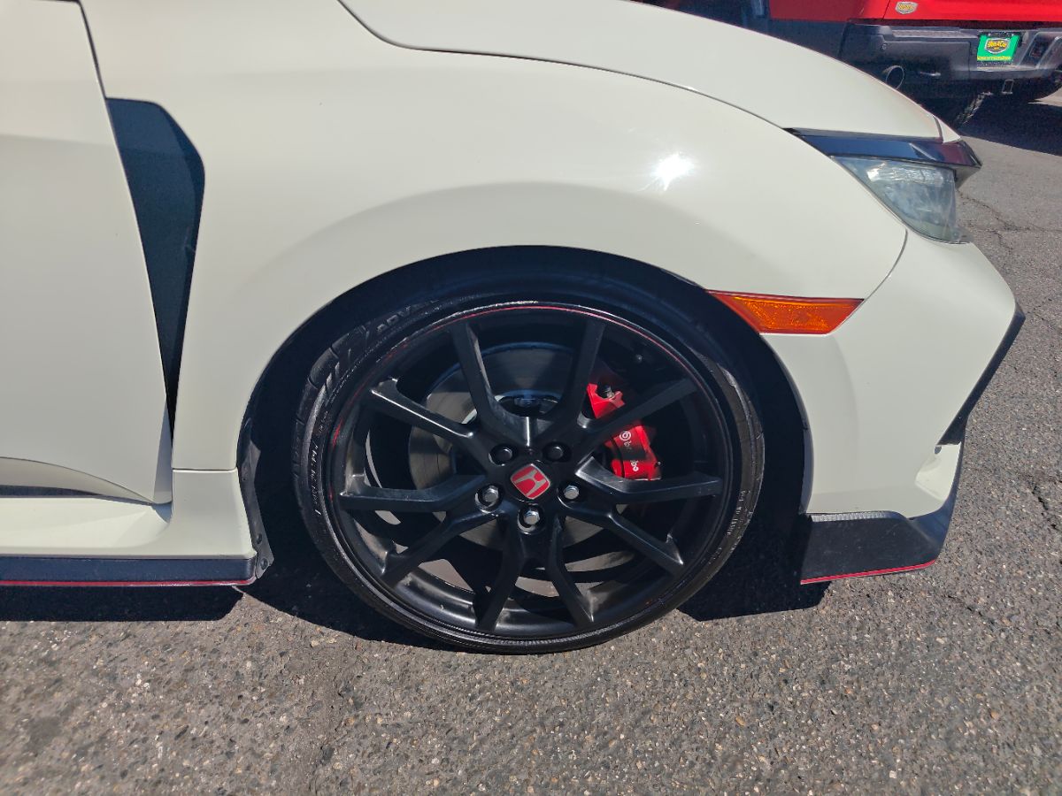 Honda Civic Type R photo 8