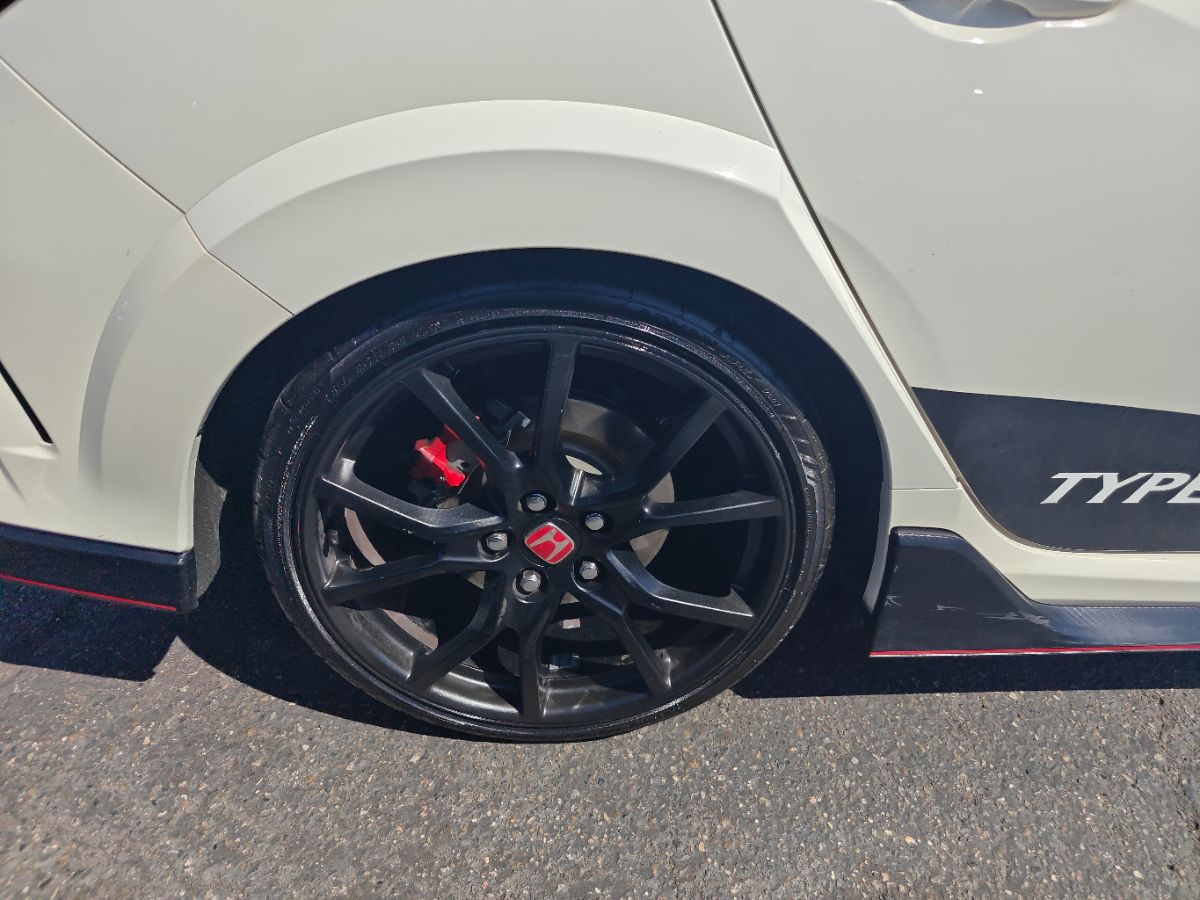 Honda Civic Type R photo 9