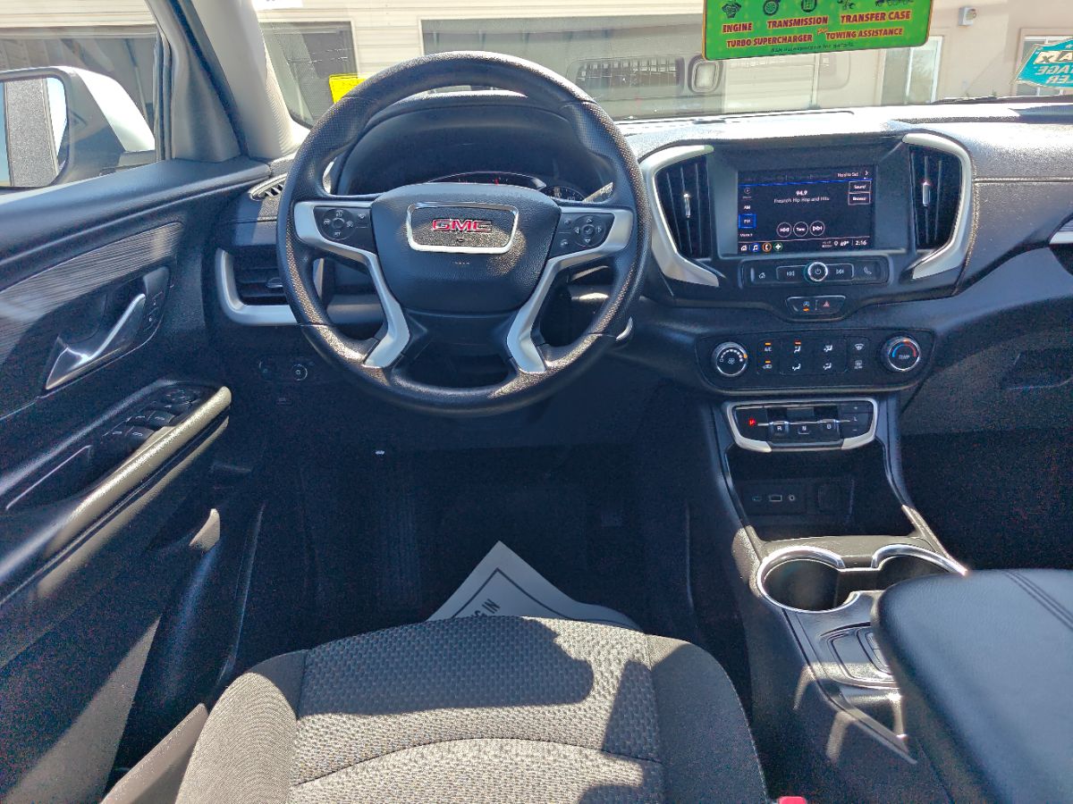 GMC Terrain photo 20