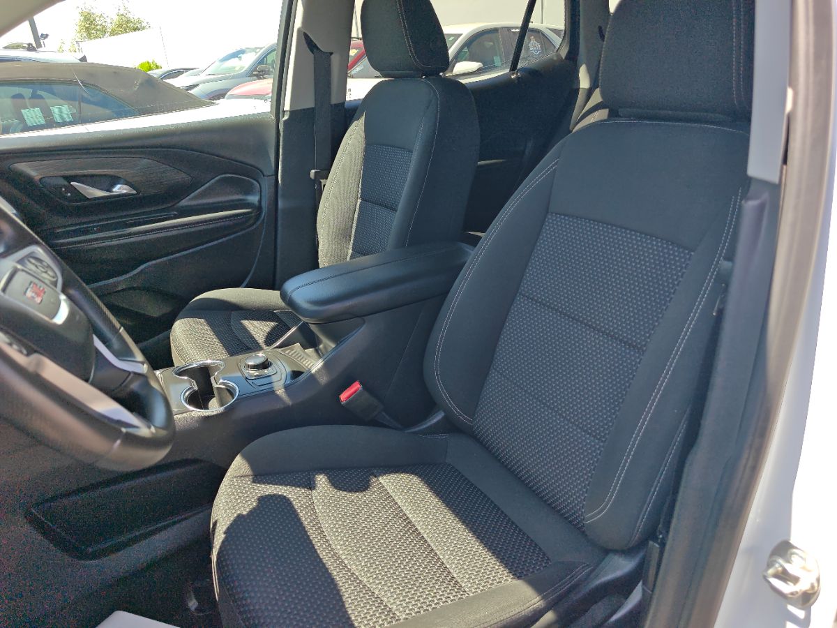 GMC Terrain photo 22