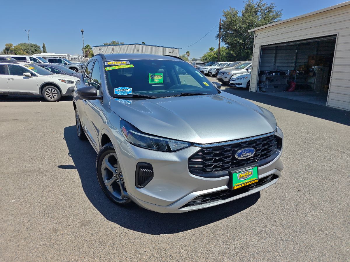 Ford Escape photo 3