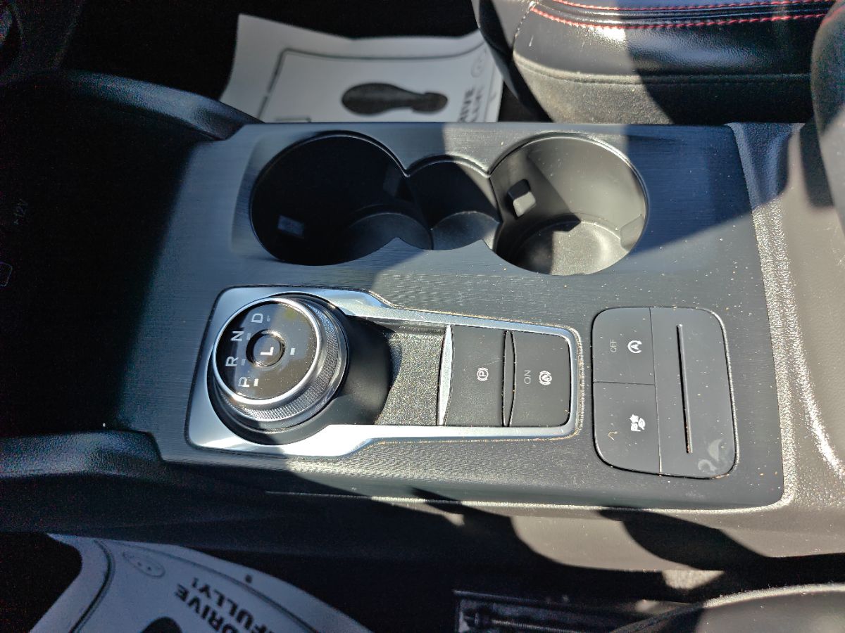 Ford Escape photo 32