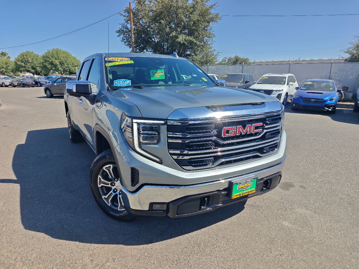 GMC Sierra photo 3