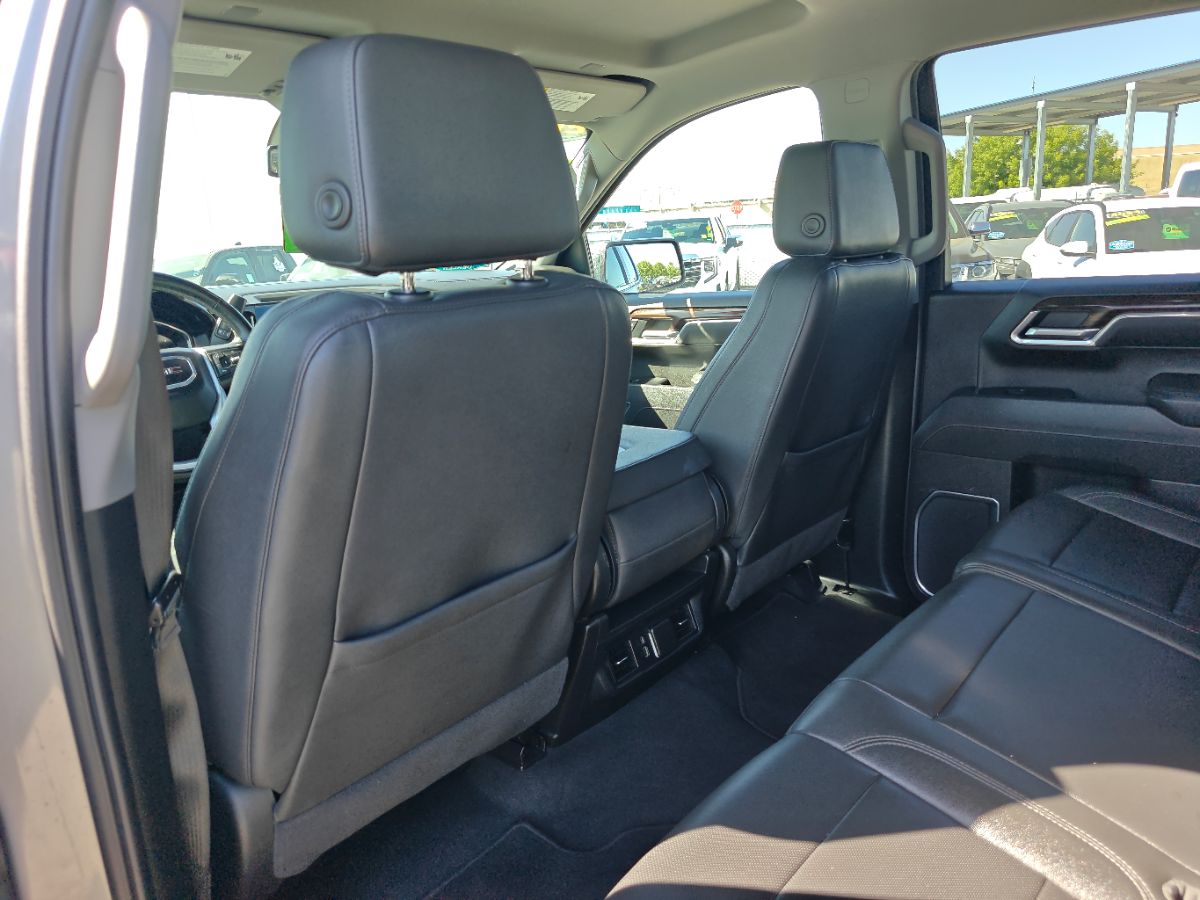 GMC Sierra photo 19