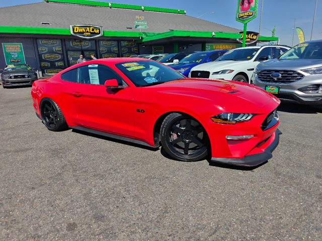 2018 Ford Mustang GT Premium Coupe RWD