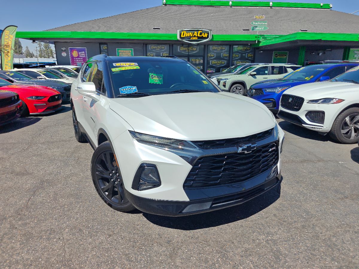 Chevrolet Blazer photo 3