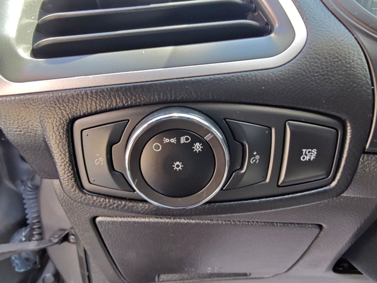 Ford Edge photo 24