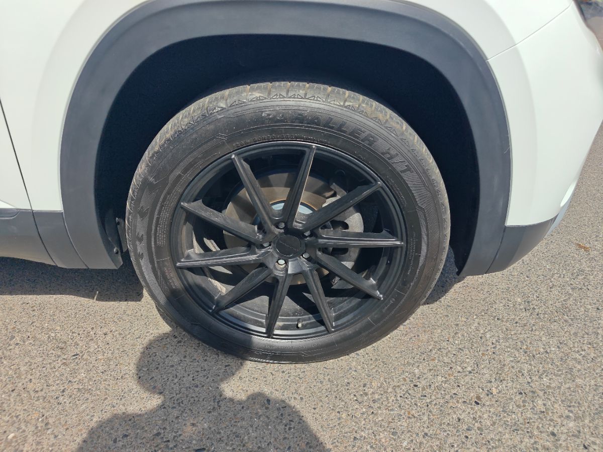 Volkswagen Atlas Cross Sport photo 8