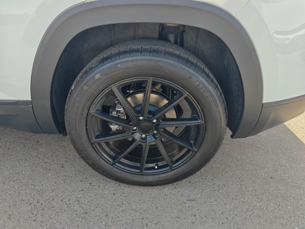 Volkswagen Atlas Cross Sport photo 16