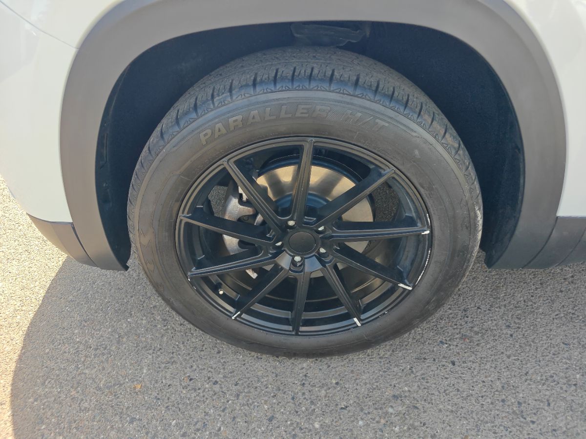 Volkswagen Atlas Cross Sport photo 17