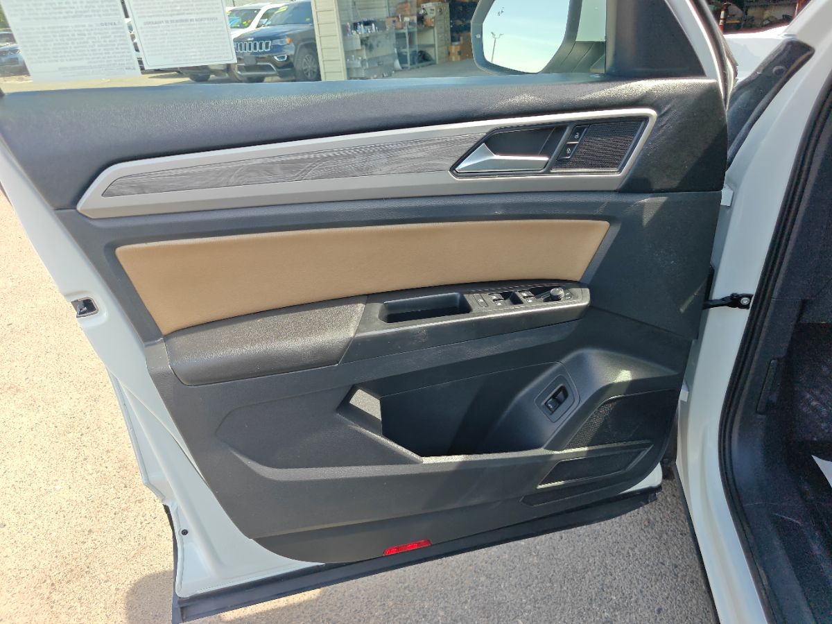 Volkswagen Atlas Cross Sport photo 22