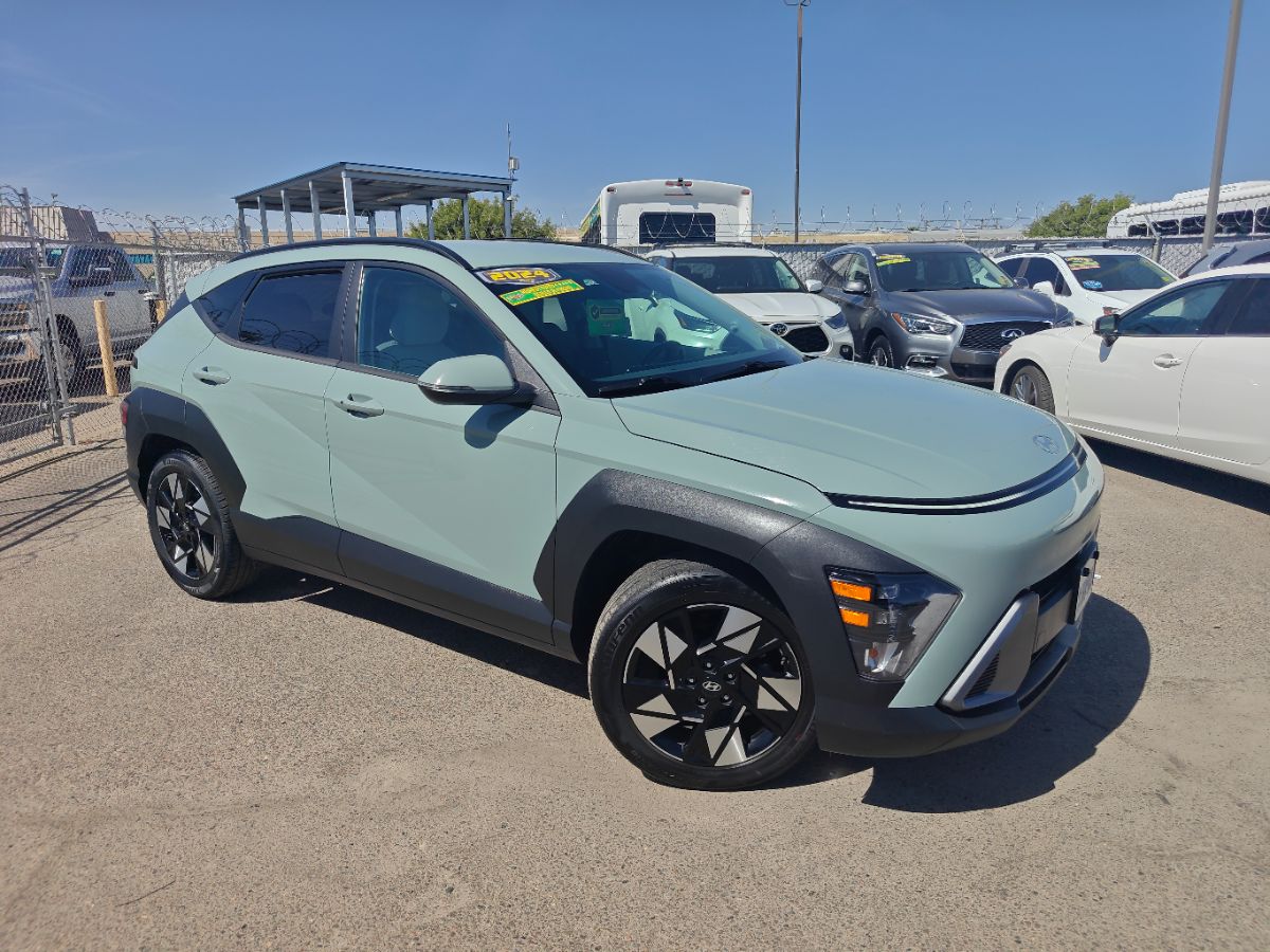 Hyundai Kona photo 2