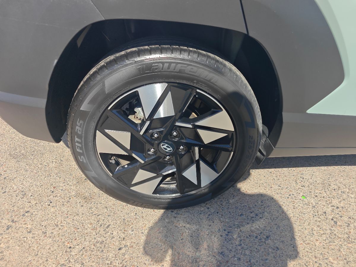 Hyundai Kona photo 9