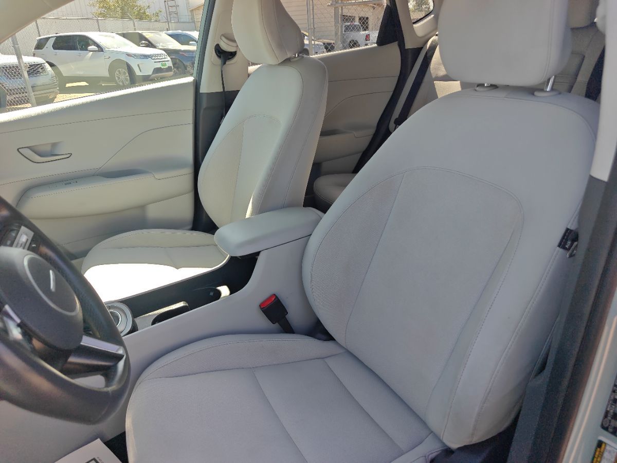 Hyundai Kona photo 22