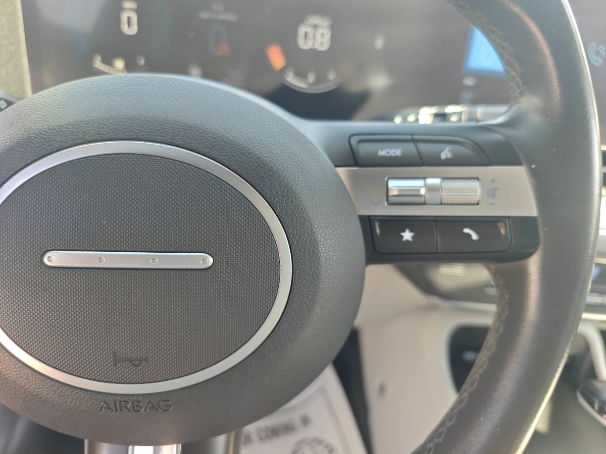 Hyundai Kona photo 26