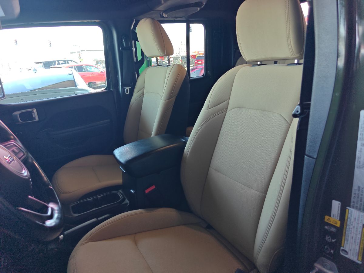 Jeep Gladiator photo 23