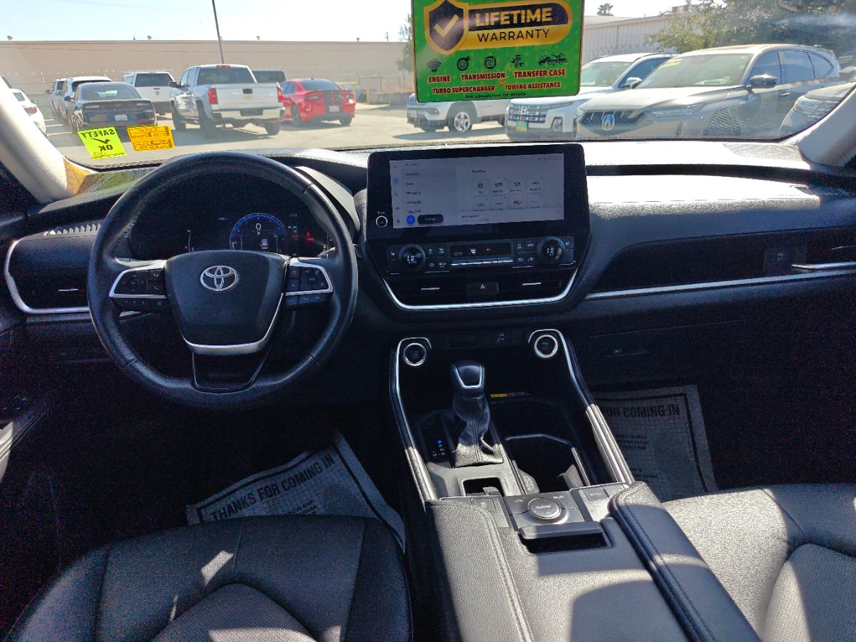 Toyota Grand Highlander photo 22