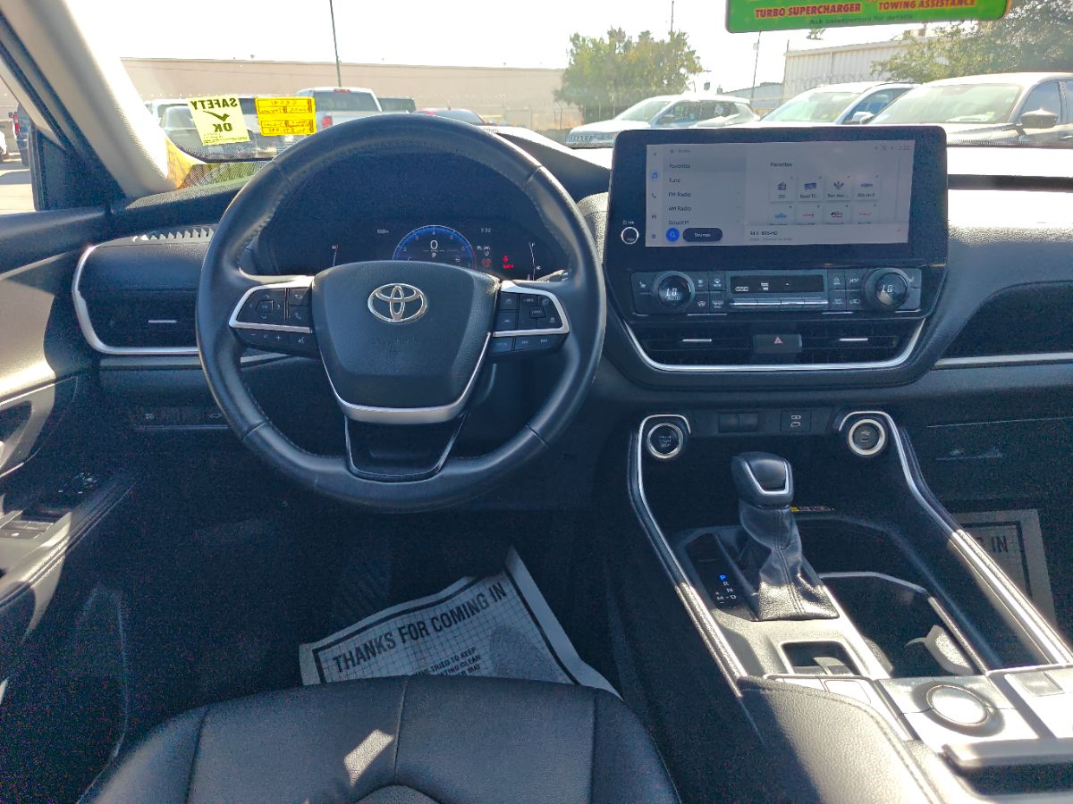 Toyota Grand Highlander photo 23