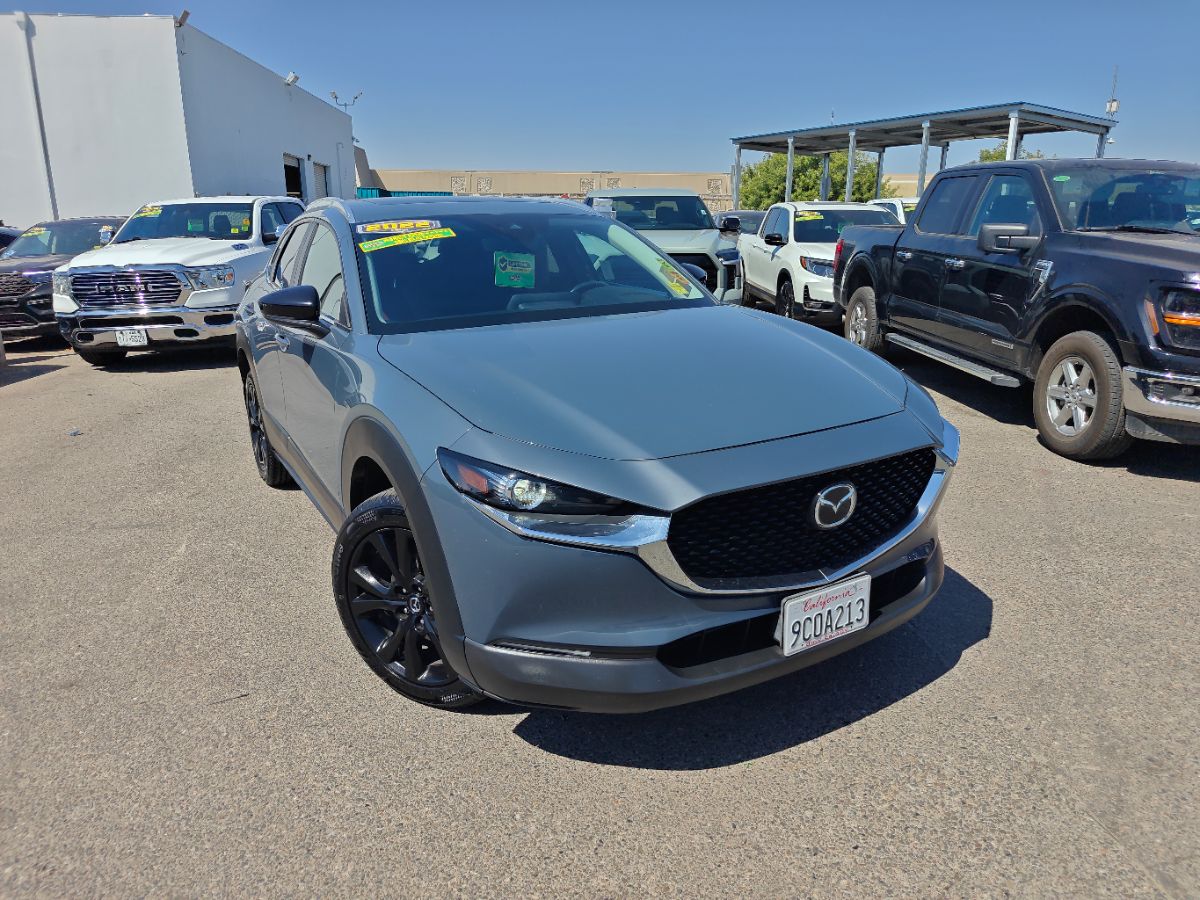 Mazda CX-30 photo 3
