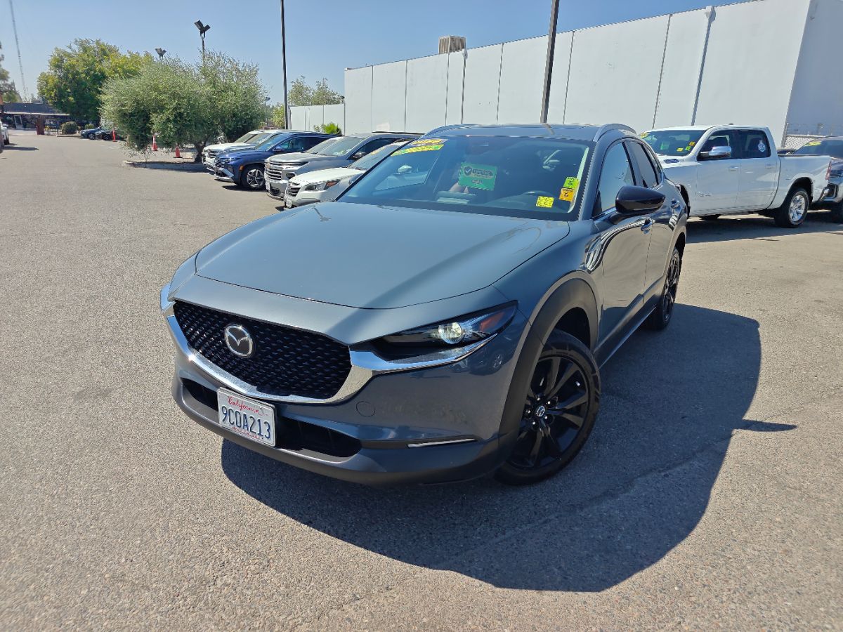 Mazda CX-30 photo 4