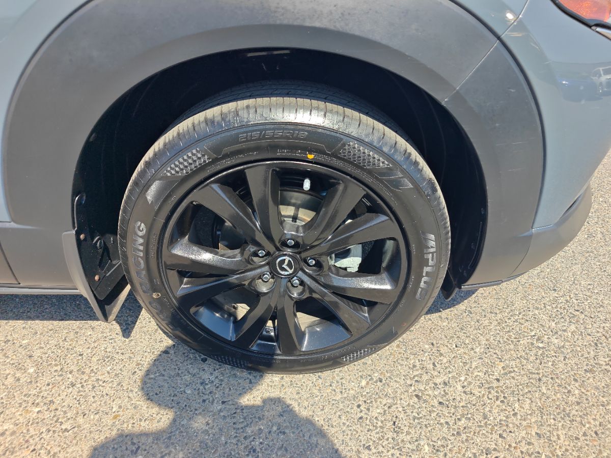 Mazda CX-30 photo 8