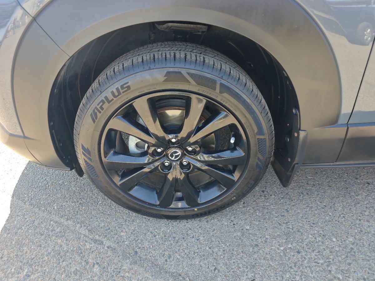 Mazda CX-30 photo 16