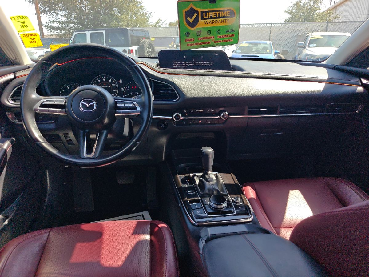 Mazda CX-30 photo 19