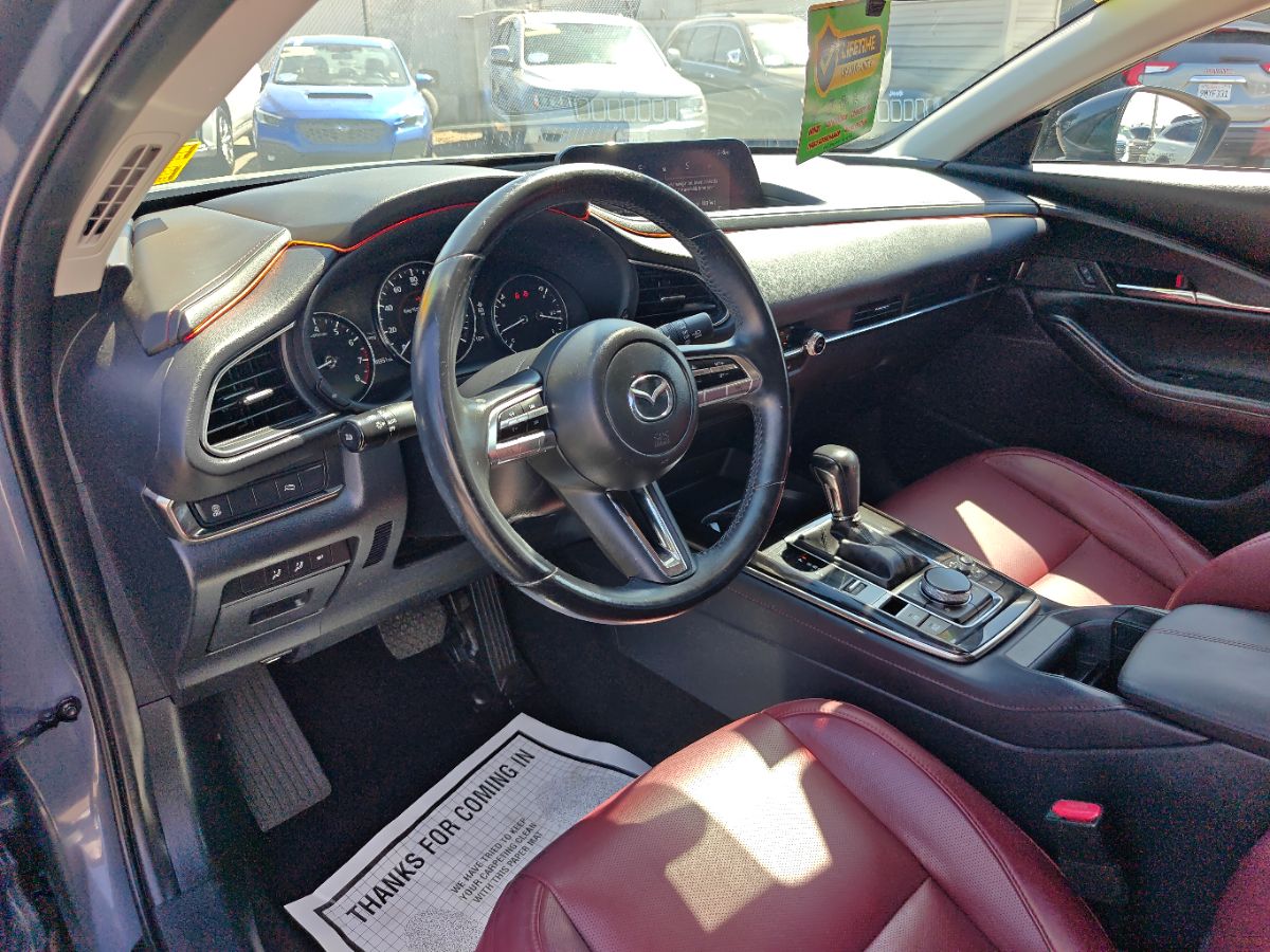 Mazda CX-30 photo 23