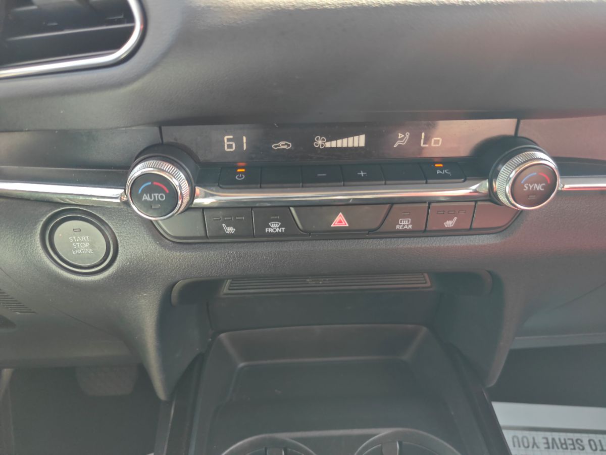 Mazda CX-30 photo 30