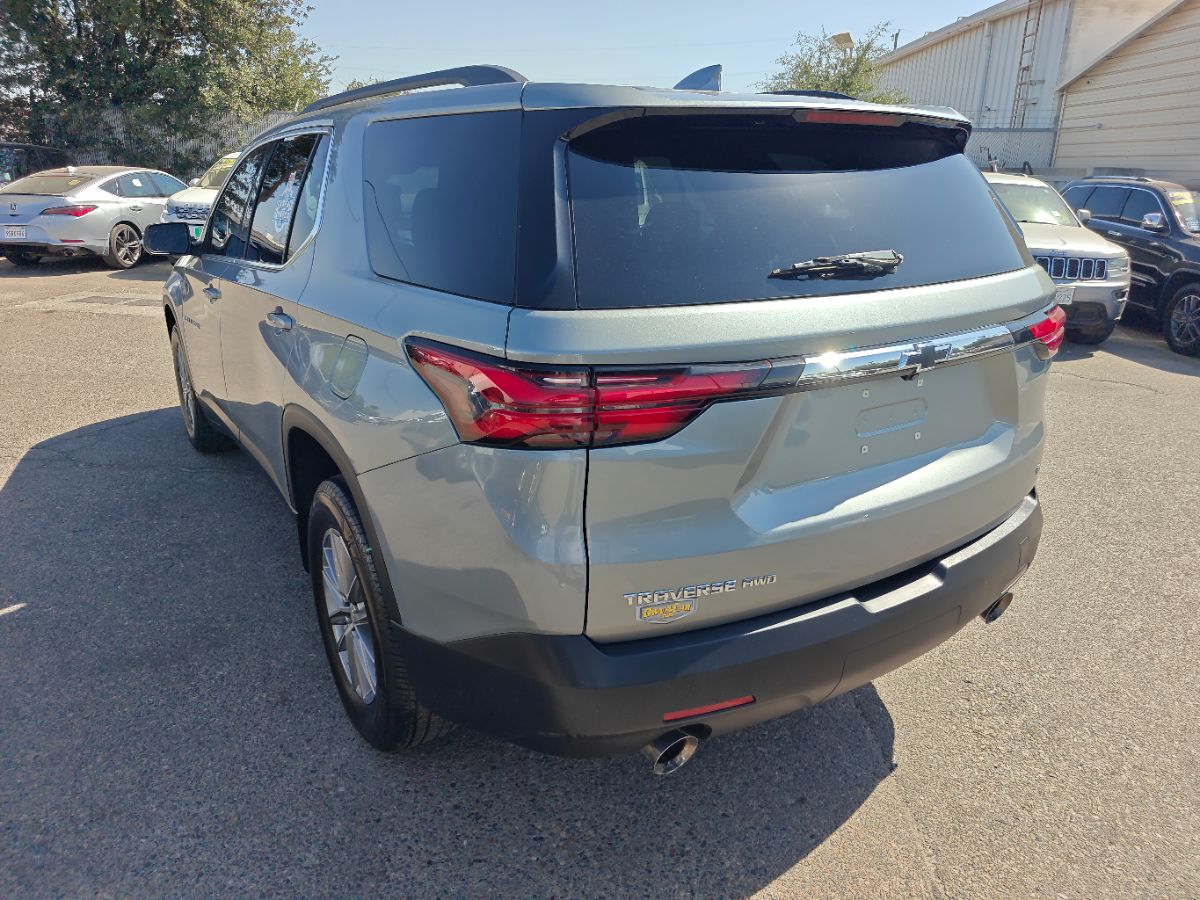 Chevrolet Traverse photo 12