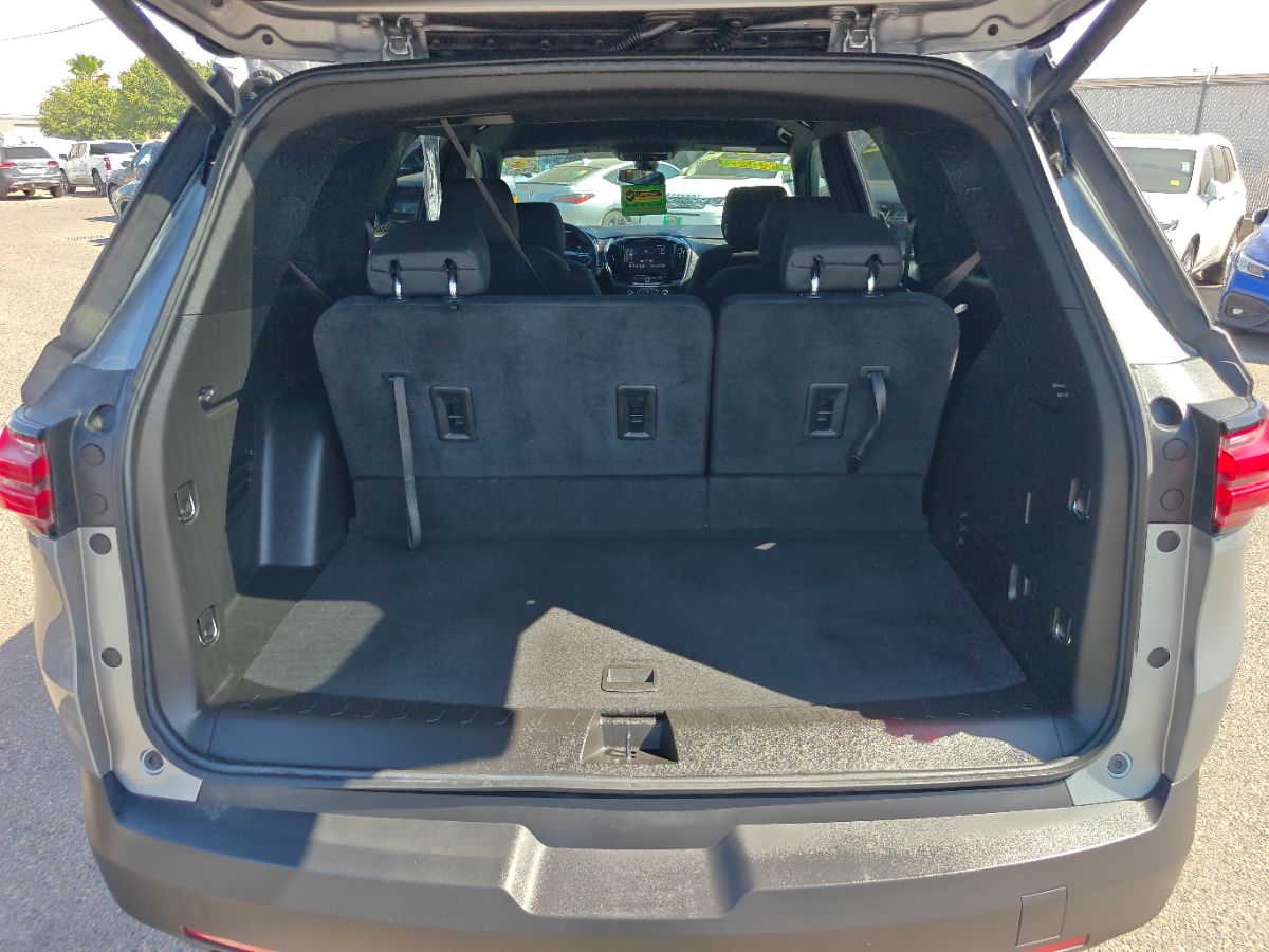 Chevrolet Traverse photo 14