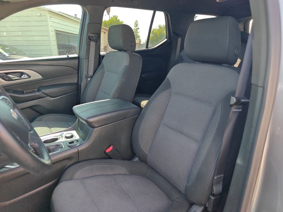 Chevrolet Traverse photo 24