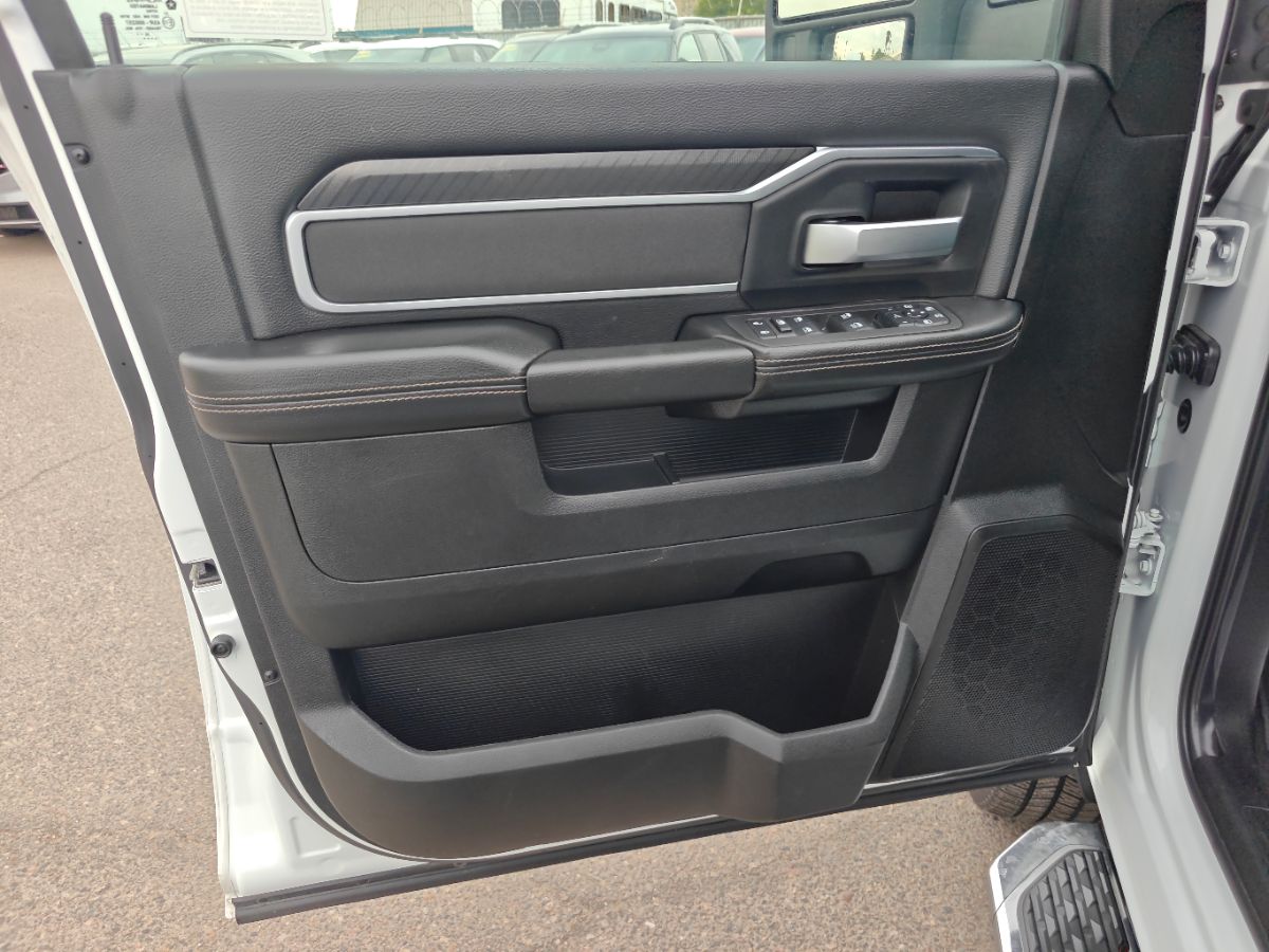 Ram 2500 photo 21