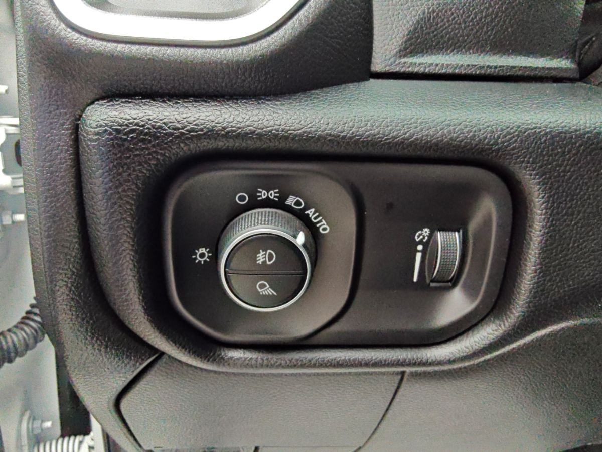 Ram 2500 photo 24
