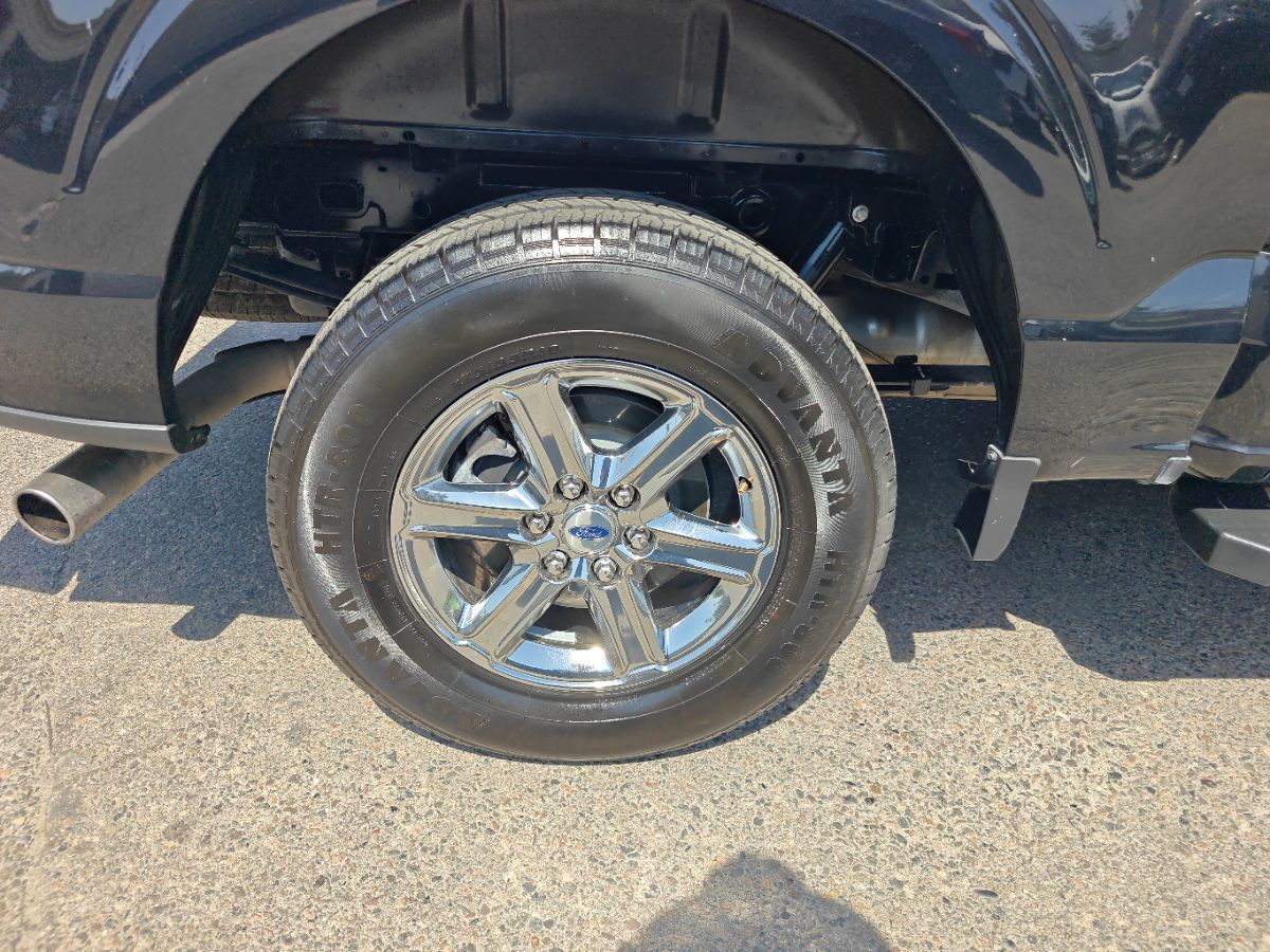 Ford F-150 photo 9