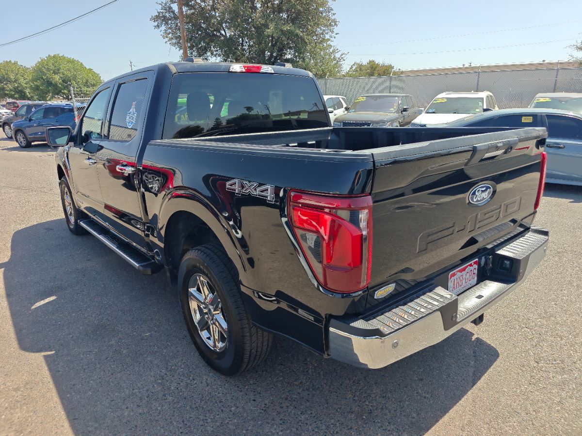 Ford F-150 photo 12
