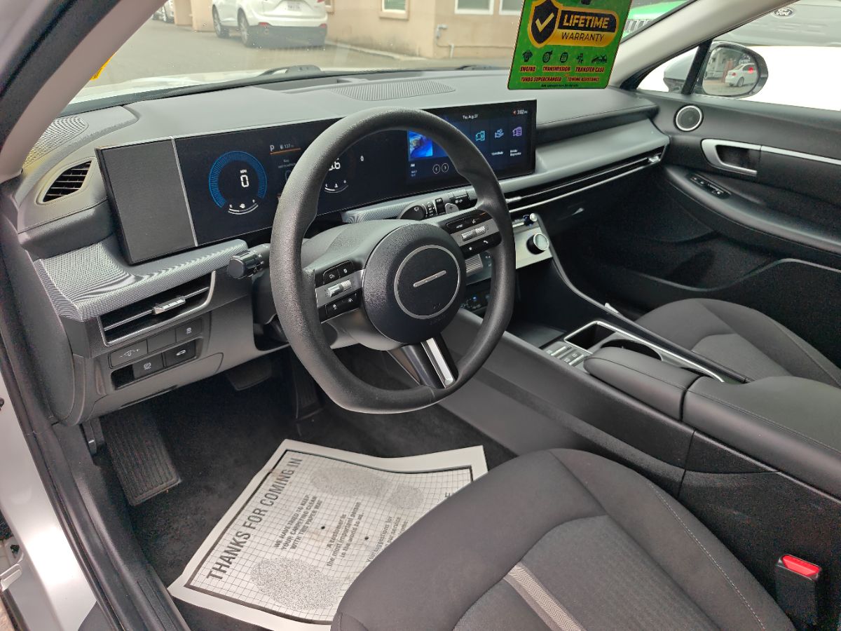 Hyundai Sonata photo 23