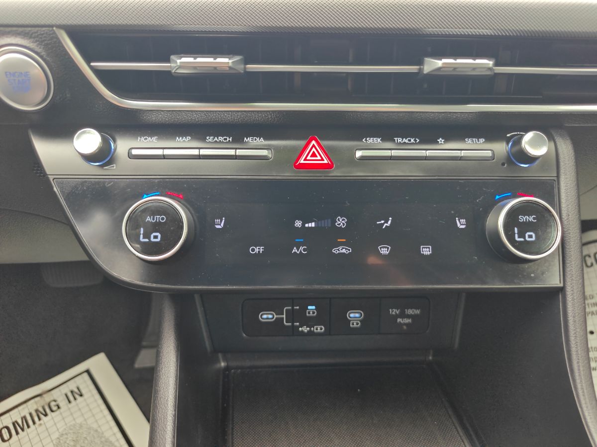 Hyundai Sonata photo 30