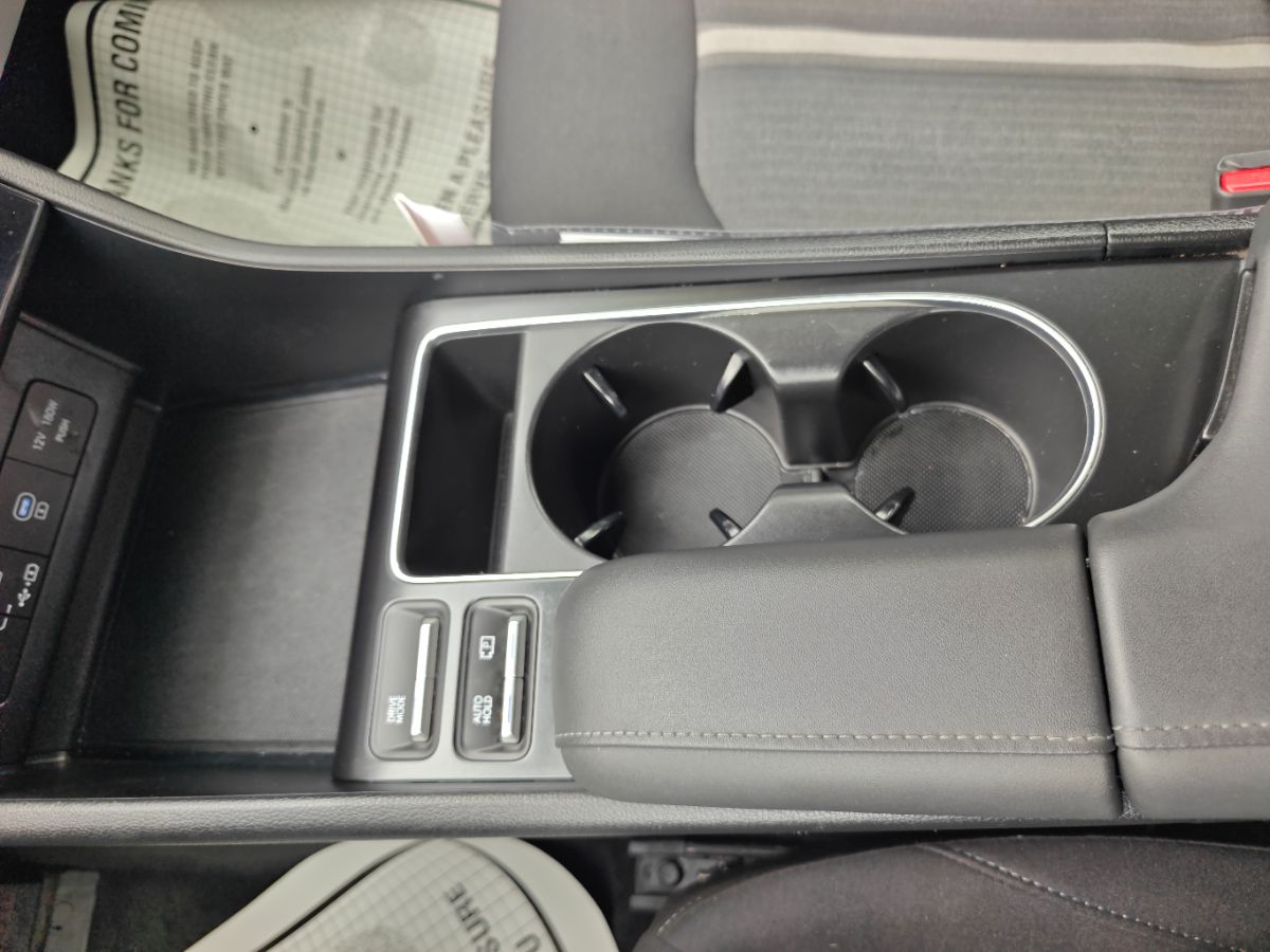 Hyundai Sonata photo 31